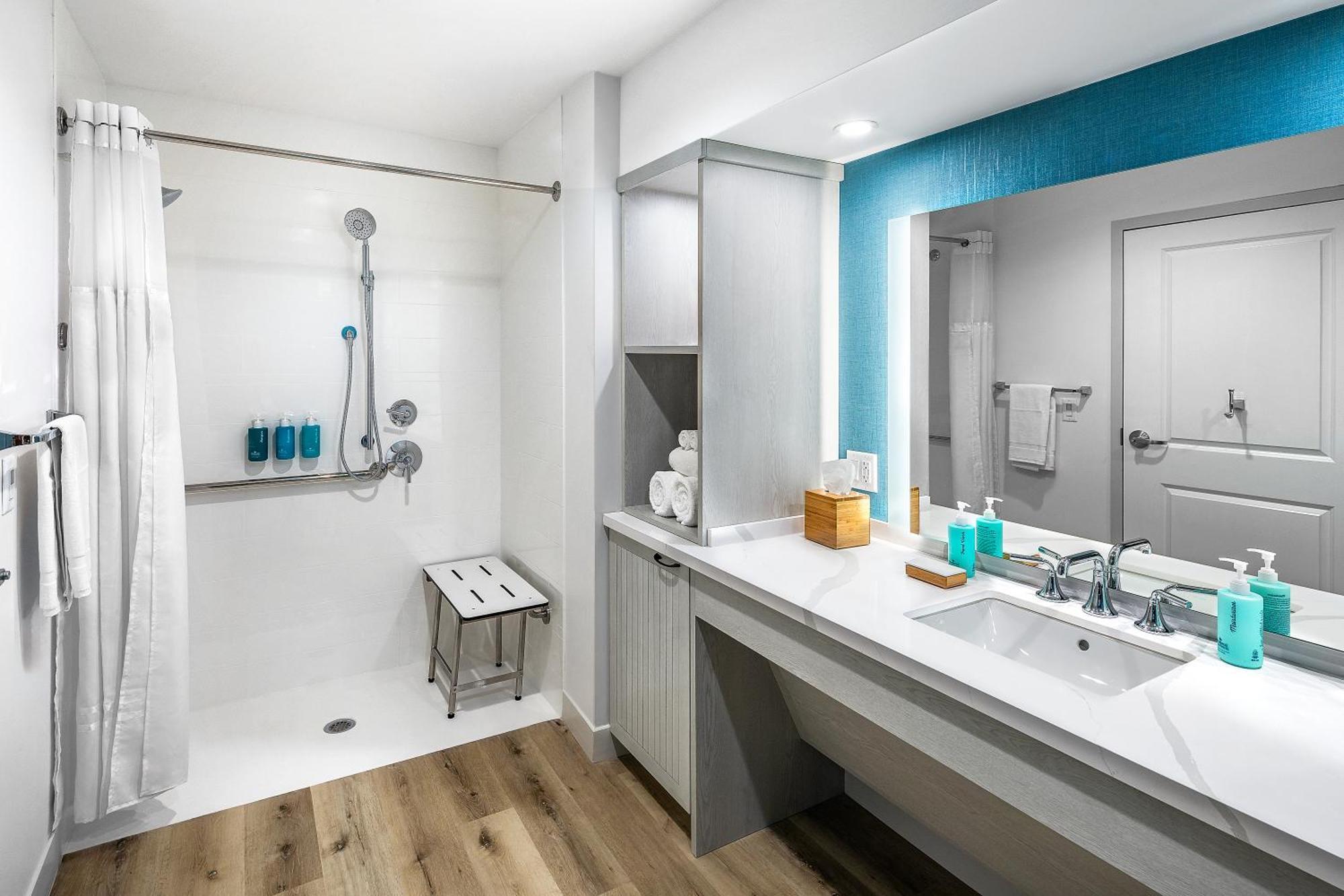Compass By Margaritaville Hotel بيدجن فورج المظهر الخارجي الصورة