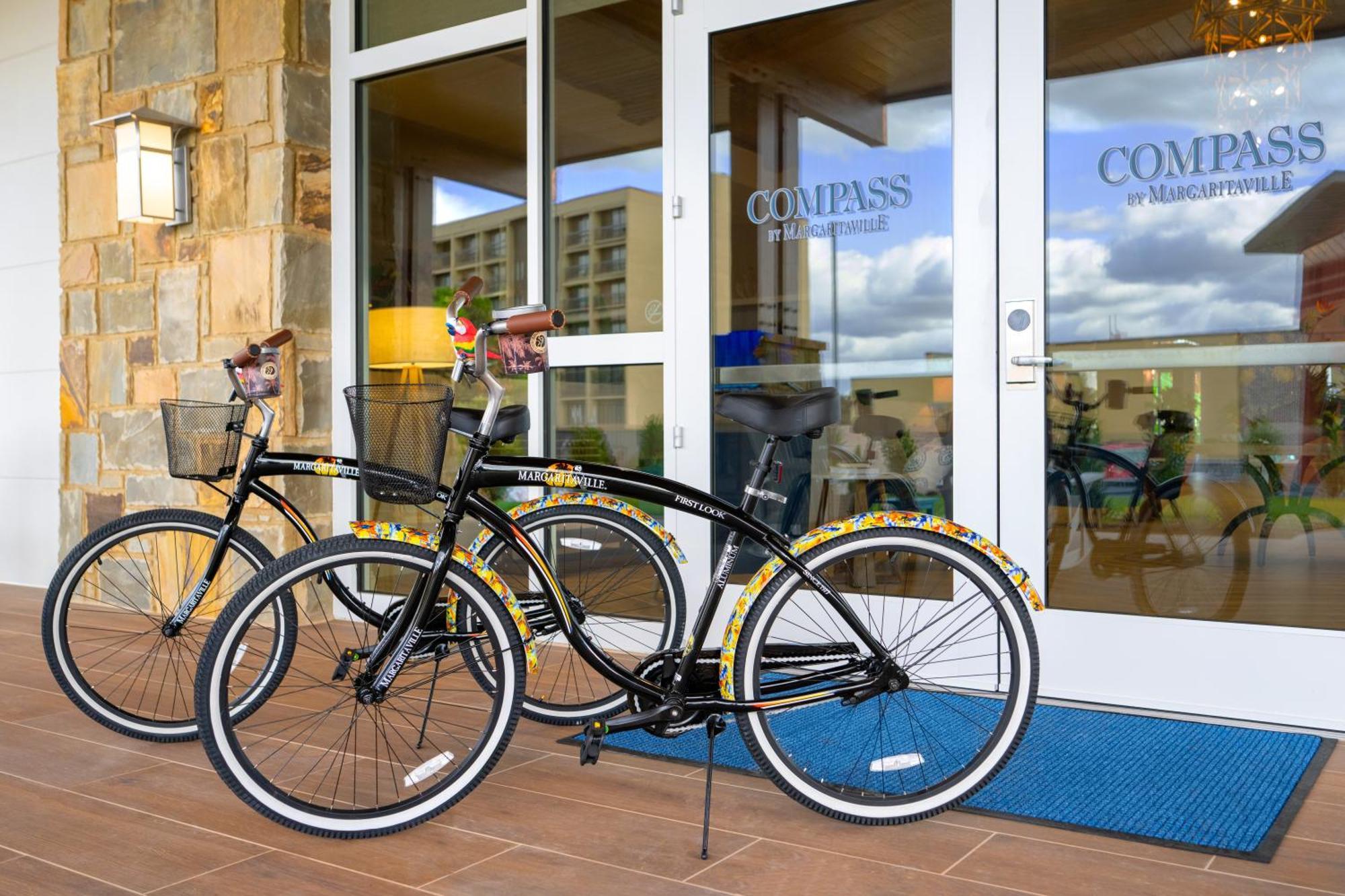 Compass By Margaritaville Hotel بيدجن فورج المظهر الخارجي الصورة
